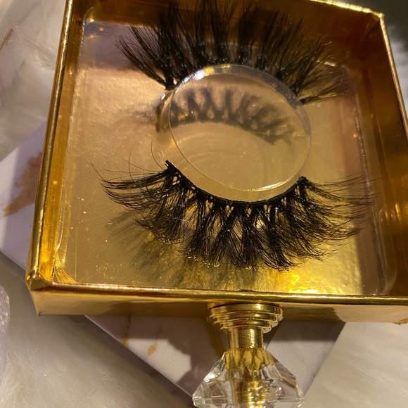 Lashes for Sale❌❌❌ - Picture 8 of 12